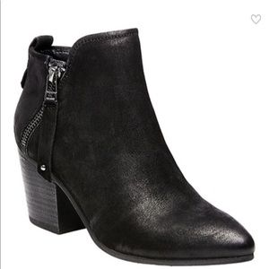 Steve Madden black ankle booties